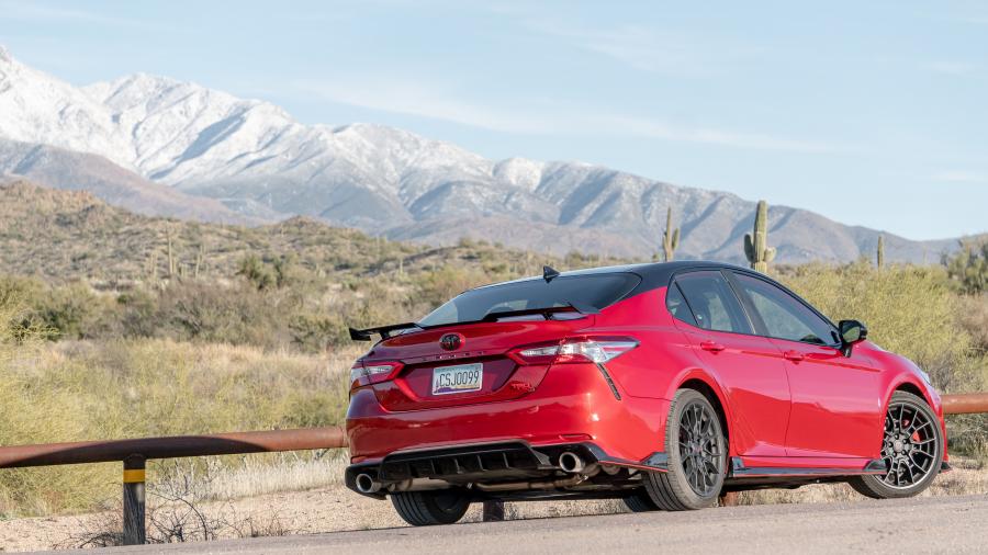  Toyota Camry TRD 2019 года  (NA) (фото 7 из 25)